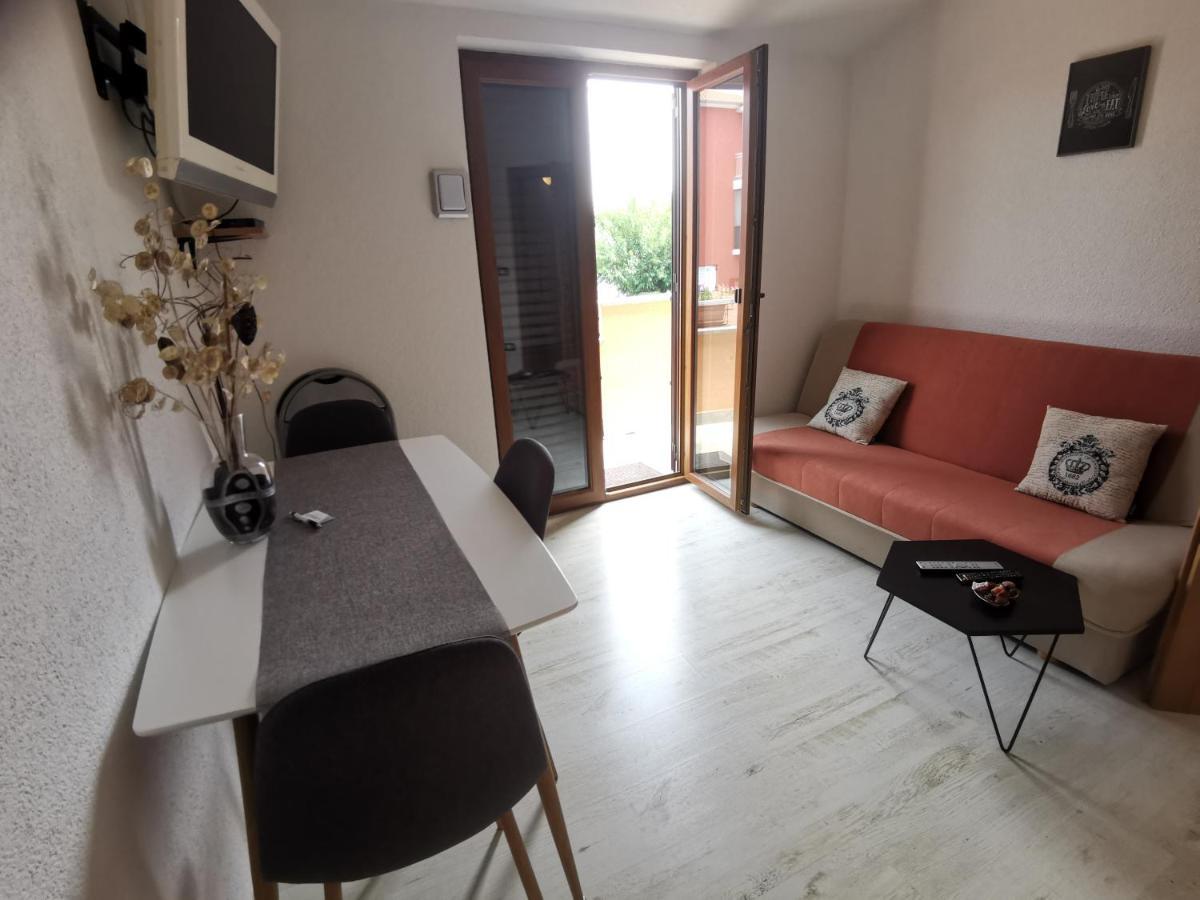 Haus Cataleya Apartman Umag Kültér fotó