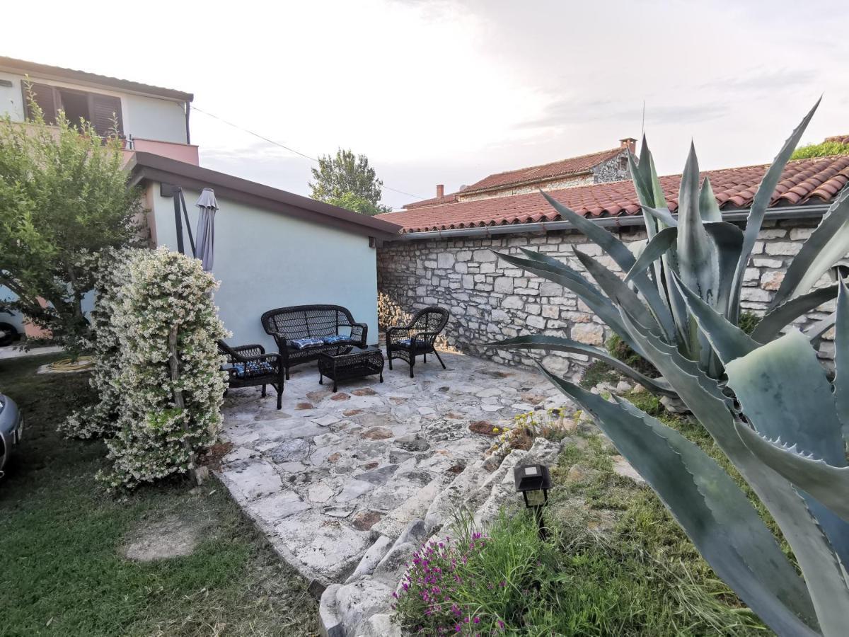 Haus Cataleya Apartman Umag Kültér fotó