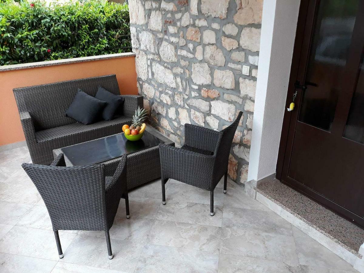 Haus Cataleya Apartman Umag Kültér fotó